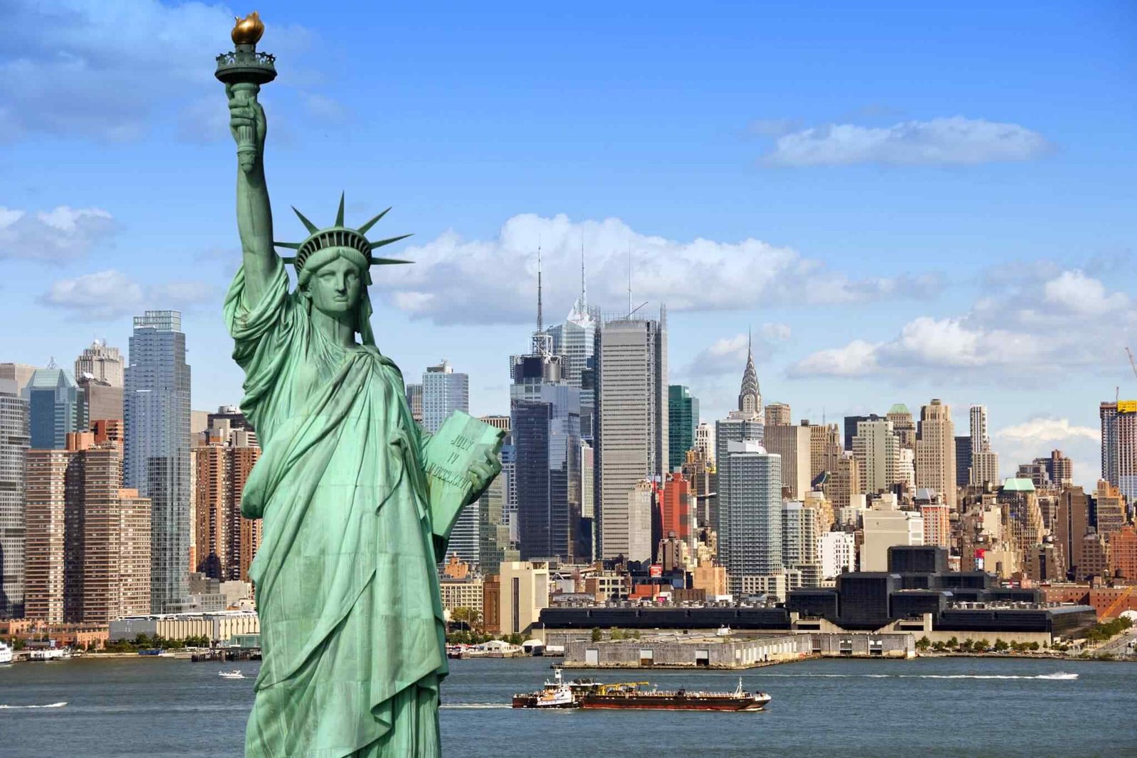 https://atlasfamilyadventure.com/wp-content/uploads/2018/09/destination-new-york-01.jpg