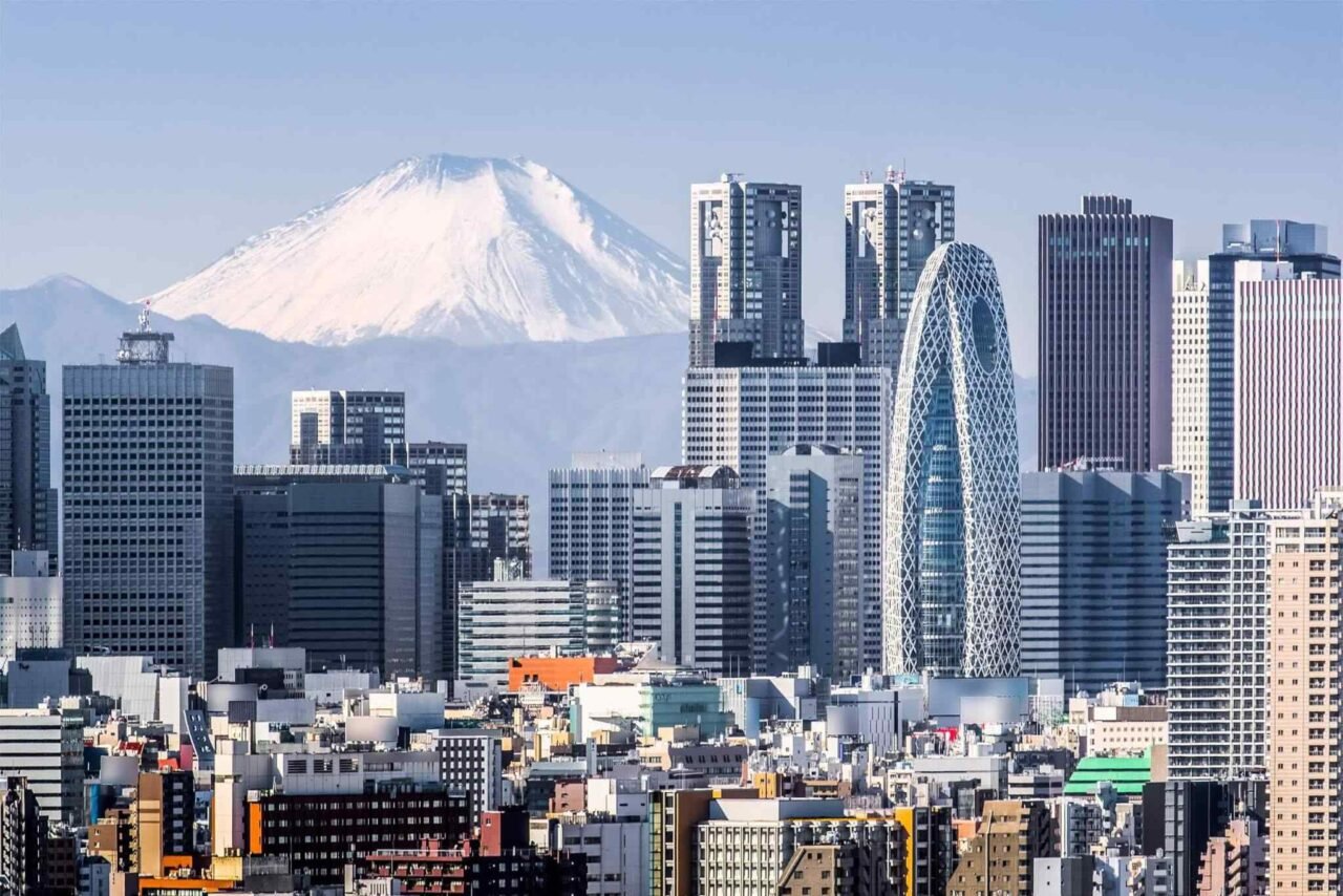 https://atlasfamilyadventure.com/wp-content/uploads/2018/09/destination-tokyo-02-1280x854.jpg