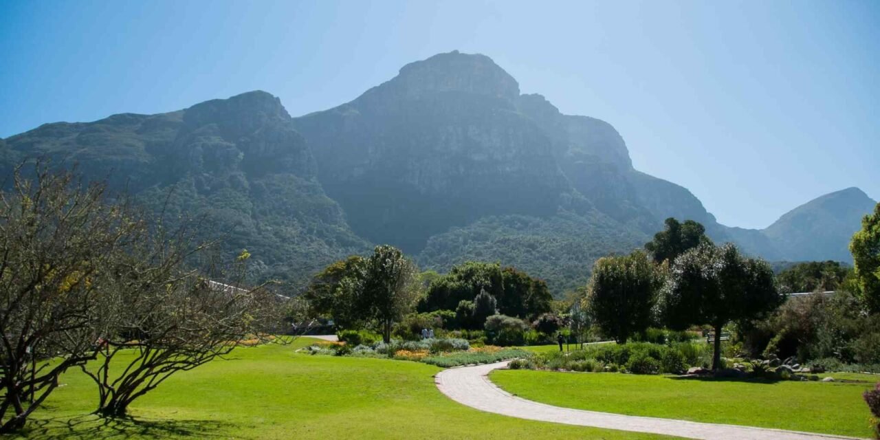 https://atlasfamilyadventure.com/wp-content/uploads/2018/09/tour-capetown-03-1280x640.jpg